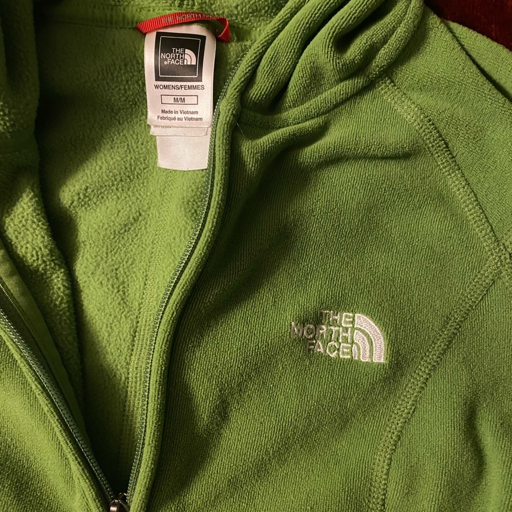 North face fleece zip up jacket